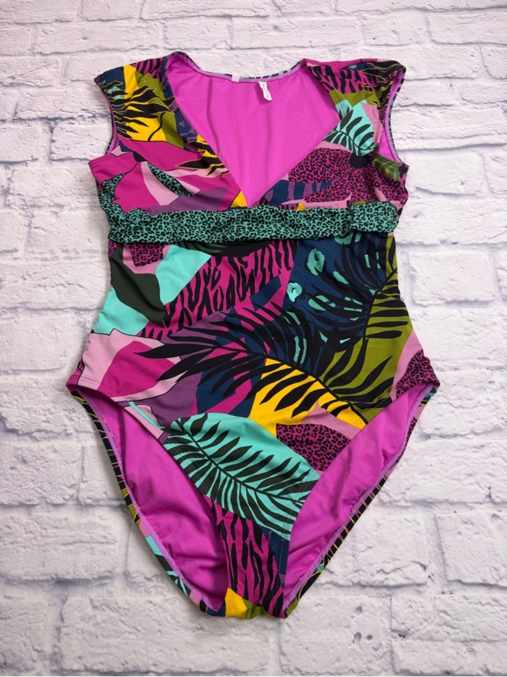 Bleu Rod Beattie Multicolor Tropical Print One-Piece Swimsuit. Size 10.